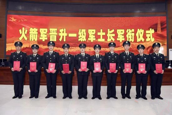 pcdH-fyzeyqa6563369_副本.jpg
